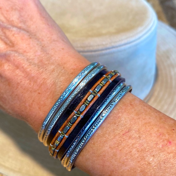 🎉 NEW‼️ SUNDANCE STERLING SILVER LEATHER BRACELET ‼️ - Picture 12 of 12